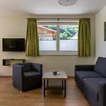 Fourteen Zell Am S&p By In One צל-אם-זי