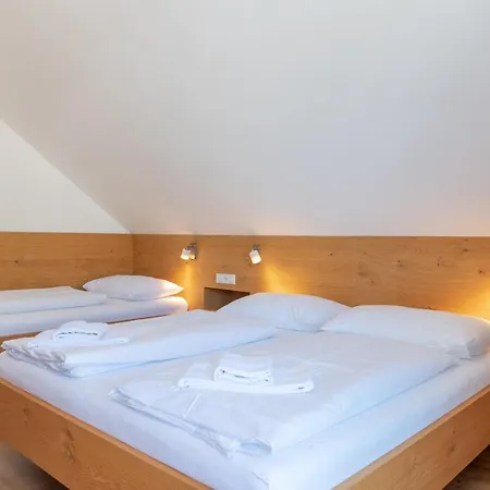 Apartman Fourteen Zell Am S&p By In One *