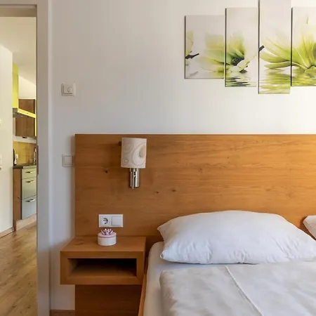 Apartman Fourteen Zell Am S&p By In One Zell am See