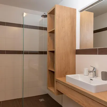 Fourteen Zell Am S&p By In One Zell am See