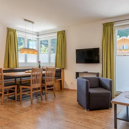 Apartman Fourteen Zell Am S&p By In One Zell am See