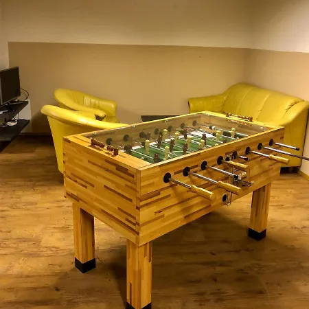 Fourteen Zell Am S&p By In One 젤암제