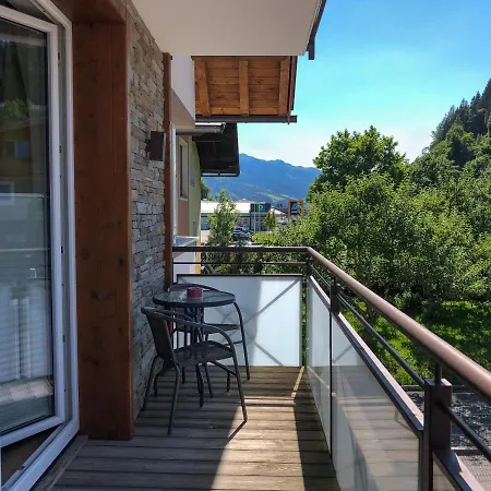 Fourteen Zell Am S&p By In One * 젤암제