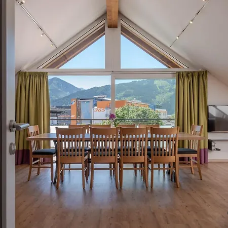 Fourteen Zell Am S&p By In One *