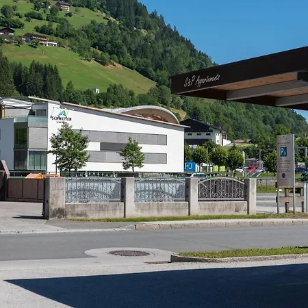 Fourteen Zell Am S&p By In One Apartament *