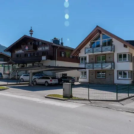 Fourteen Zell Am S&p By In One Lägenhet *