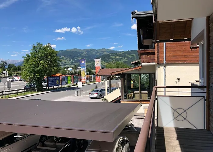 Fourteen Zell Am S&p By In One
