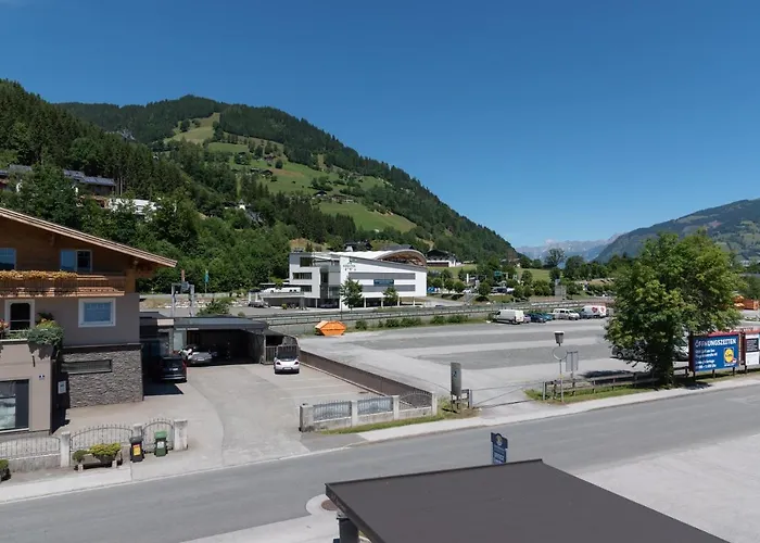 Fourteen Zell Am S&p By In One * Zell am See