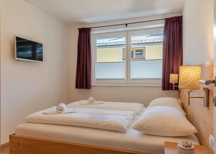 Fourteen Zell Am S&p By In One Apartament *