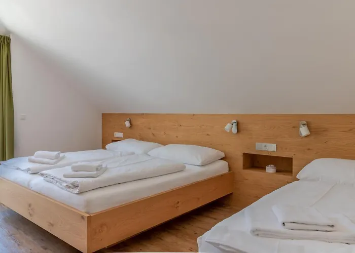 Fourteen Zell Am S&p By In One Apartament Zell am See